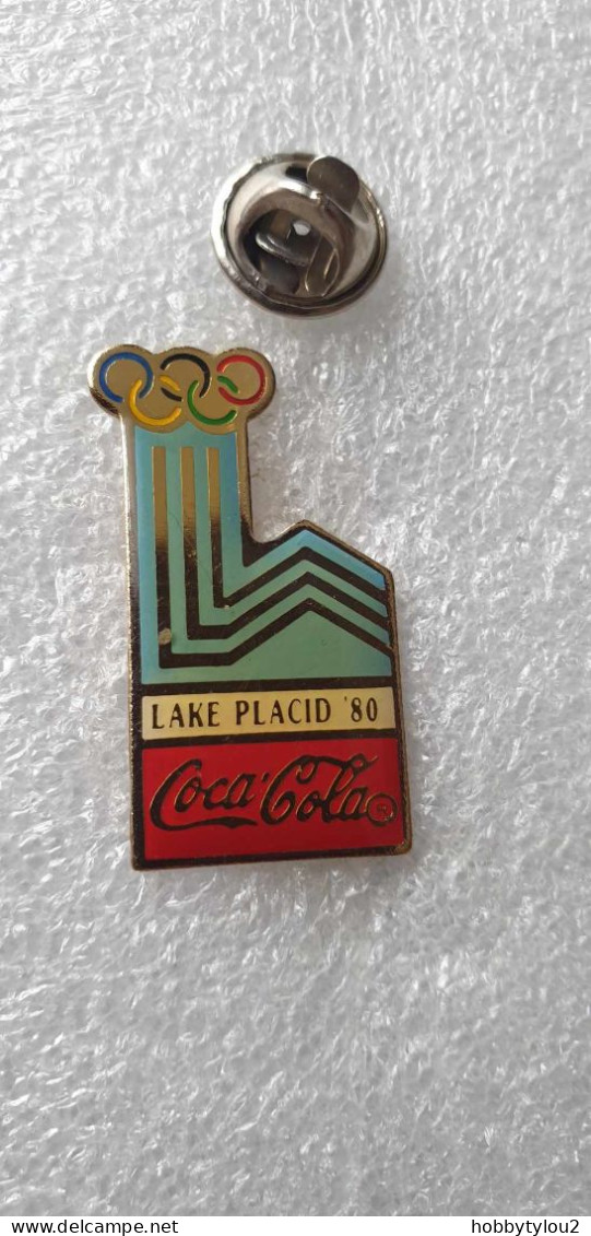 Pin's Coca-Cola Lake Placid 80 - Coca-Cola