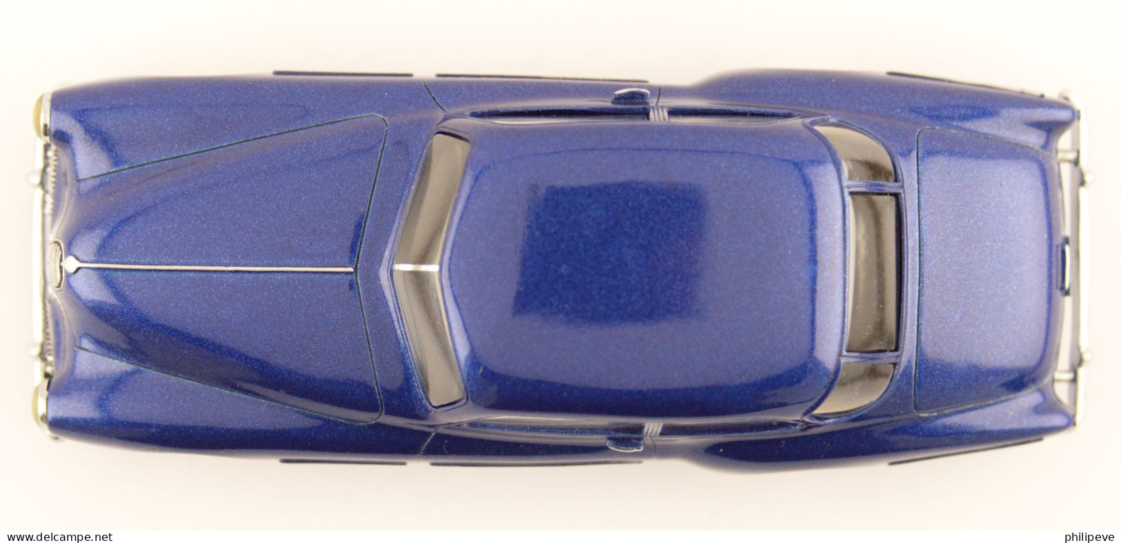 DELAHAYE Coach Motto 1951 - PARADCAR 1:43