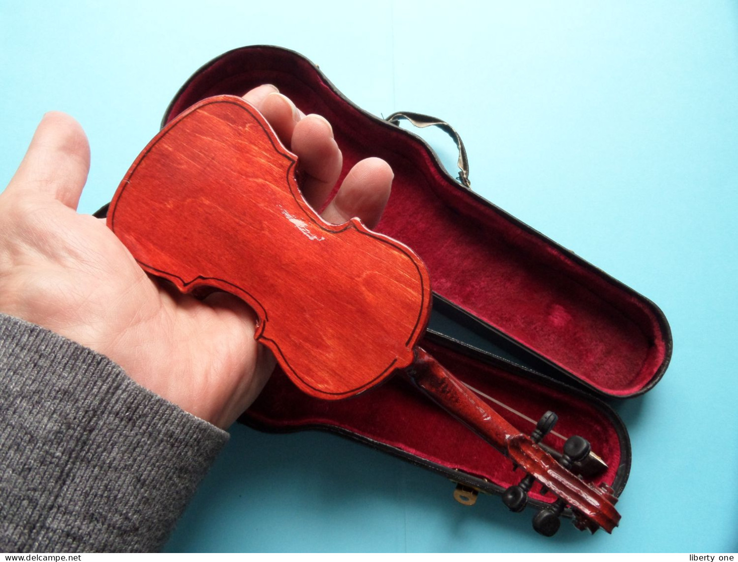 MINI VIOOL Violin Met STRIJKSTOK / ARCHET >> 20 Cm. >> NO More Info ( See Foto For Details ) Case Total  +/- 24 Cm.! - Instruments De Musique