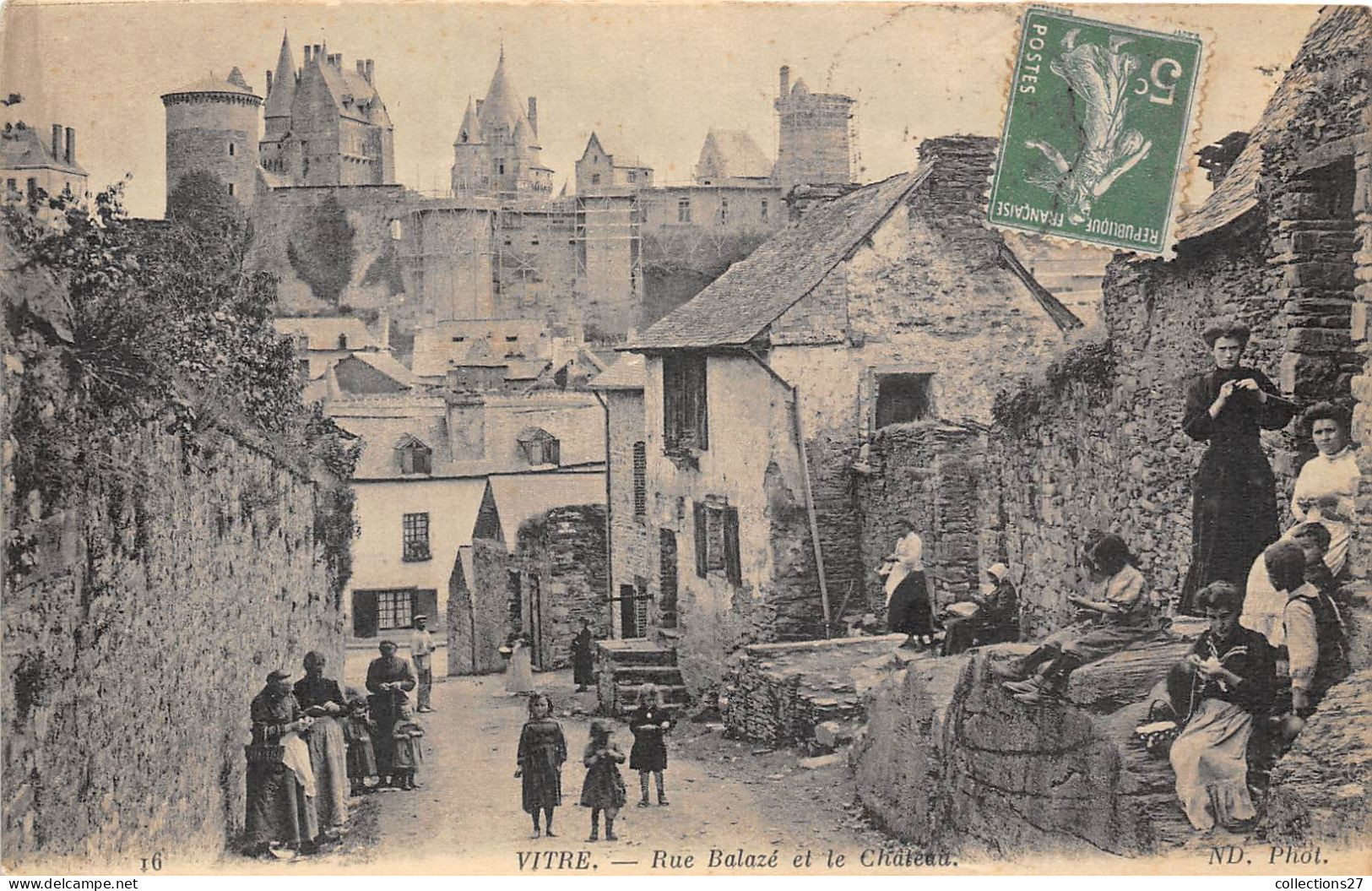 35-VITRE- RUE BALAZE ET LE CHÂTEAU - Vitre