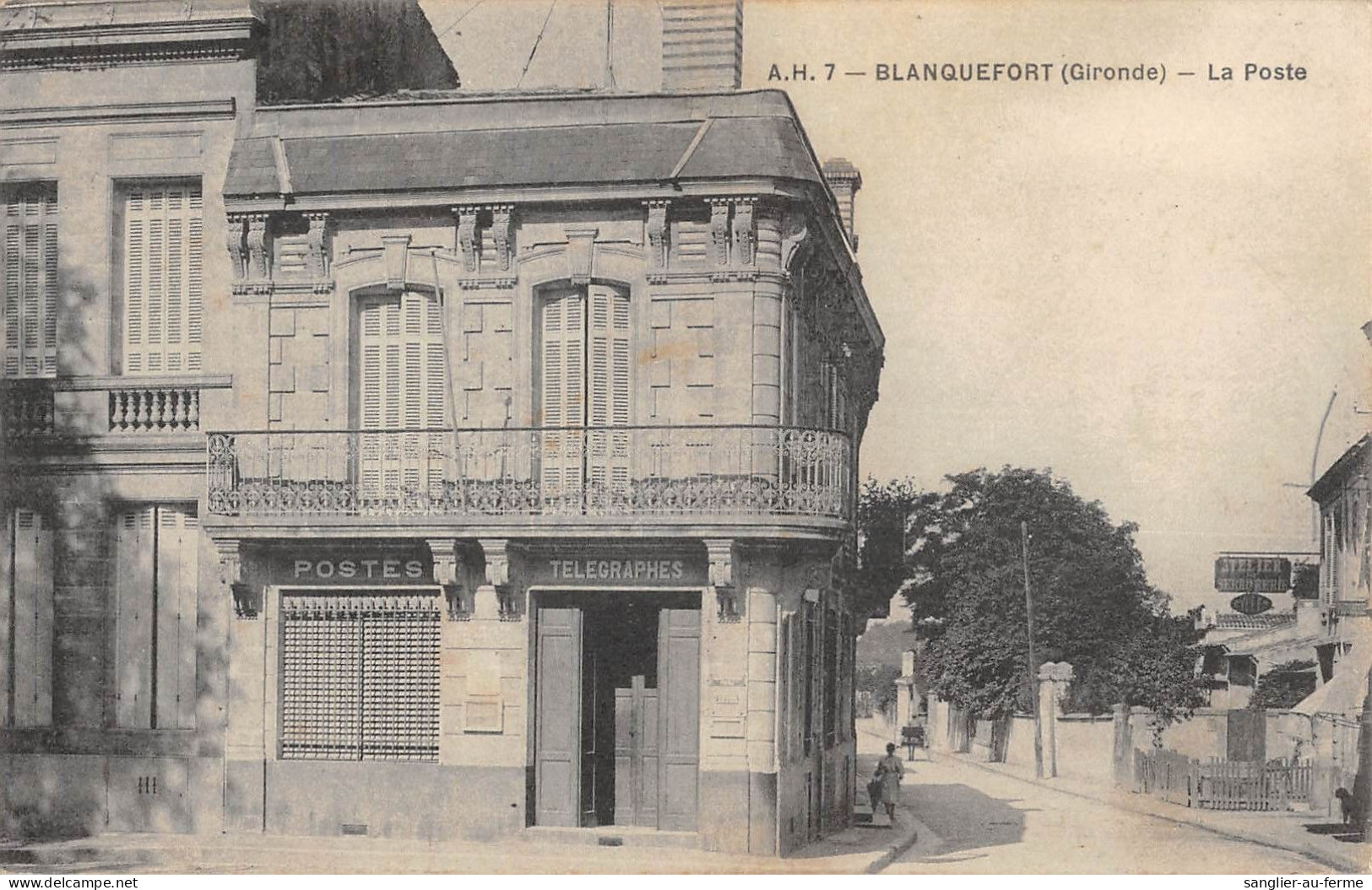 CPA 33 BLANQUEFORT / LA POSTE - Blanquefort