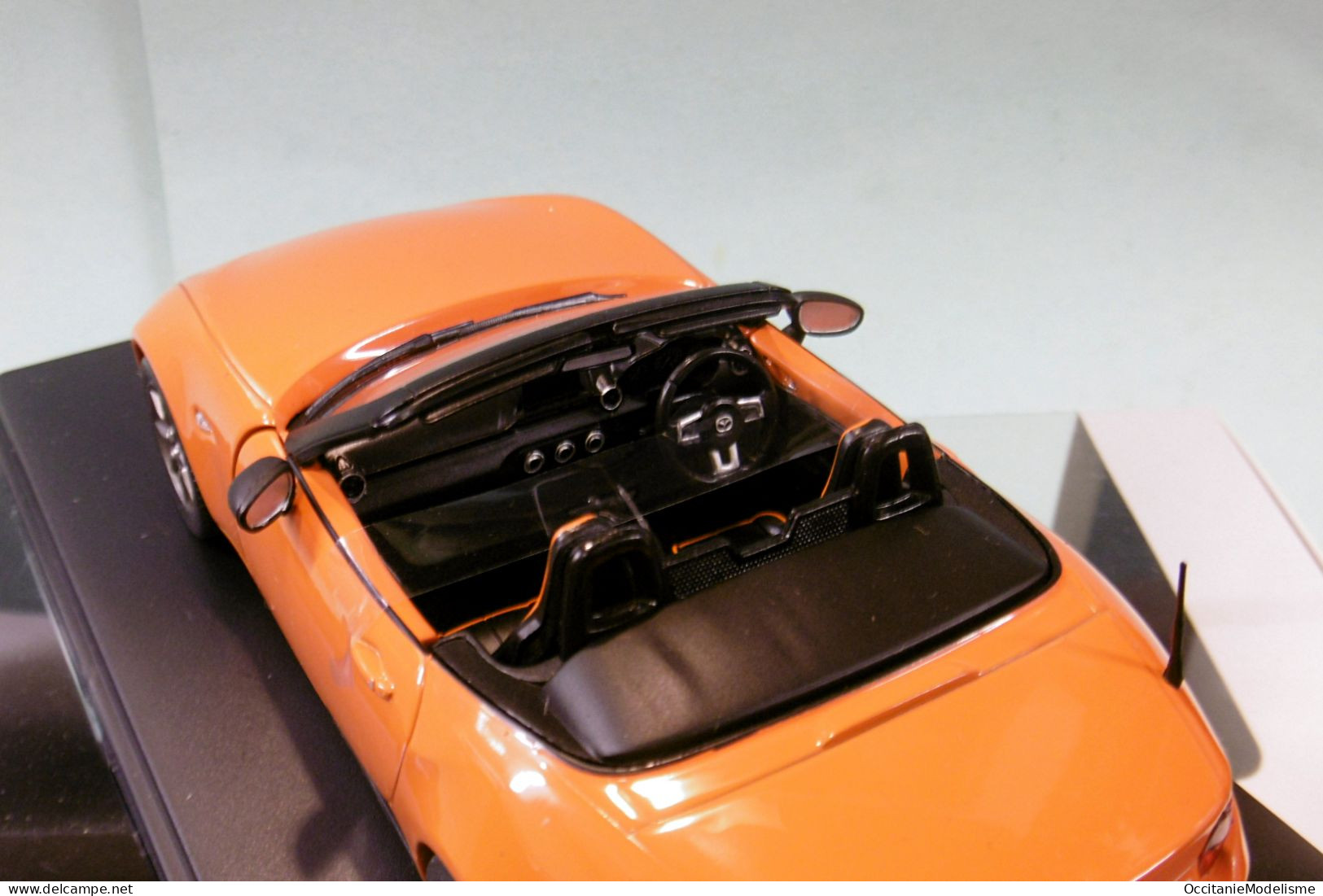 WhiteBox - MAZDA MX-5 ROADSTER Orange Réf. WB124178 Neuf NBO 1/24 - Sonstige & Ohne Zuordnung