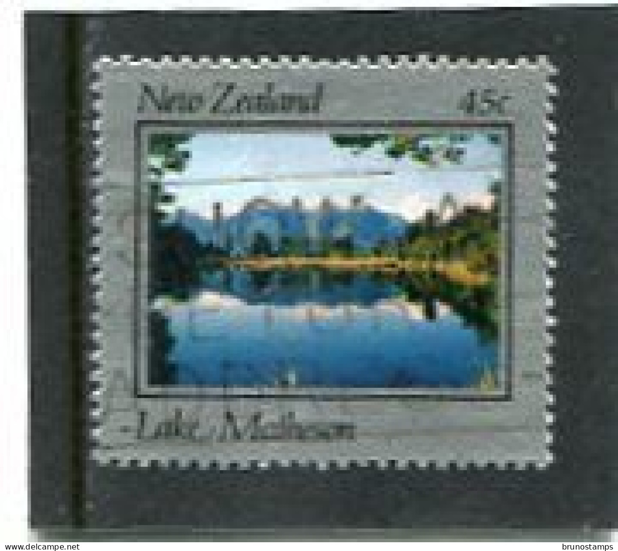 NEW ZEALAND - 1983  45c  LAKE MATHESON  FINE USED - Usados