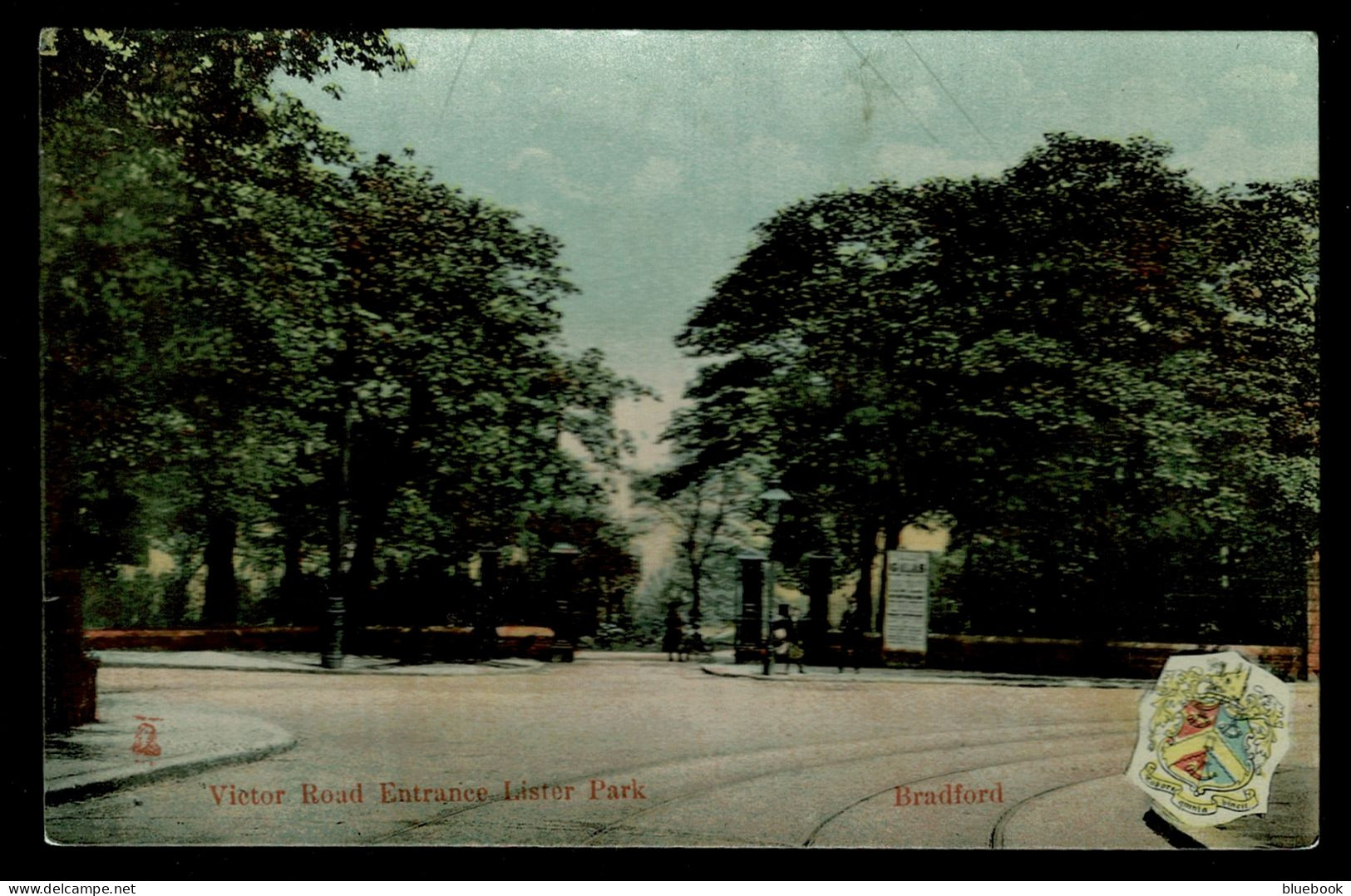 Ref 1631 - 1907 Postcard - Victoria Road Entrance - Lister Park Bradford - Yorkshire - Bradford