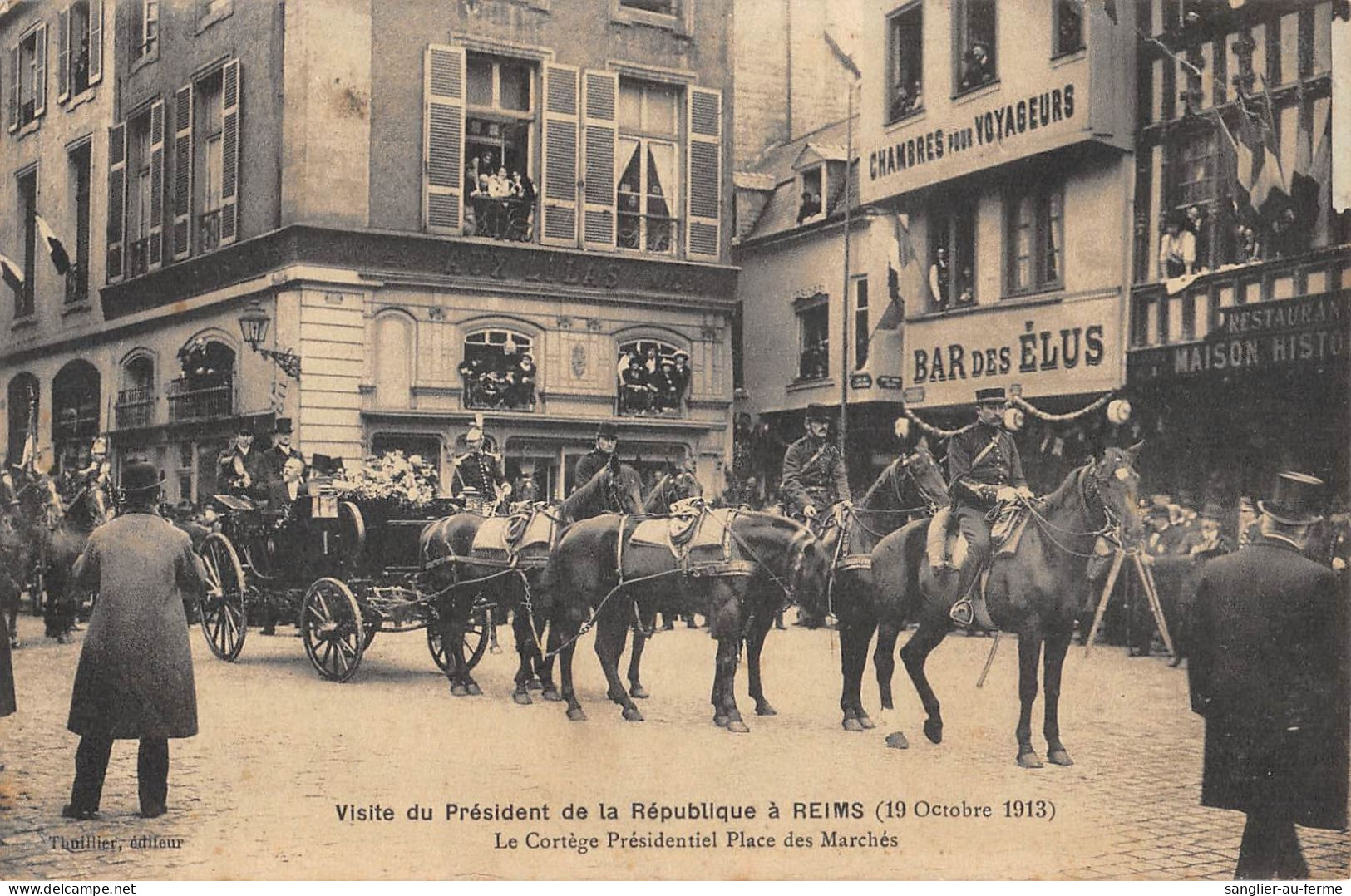 CPA 51 REIMS / VISITE DU PRESIDENT A REIMS / LE CORTEGE PRESIDENTIEL / PLACE DES MARCHES - Reims