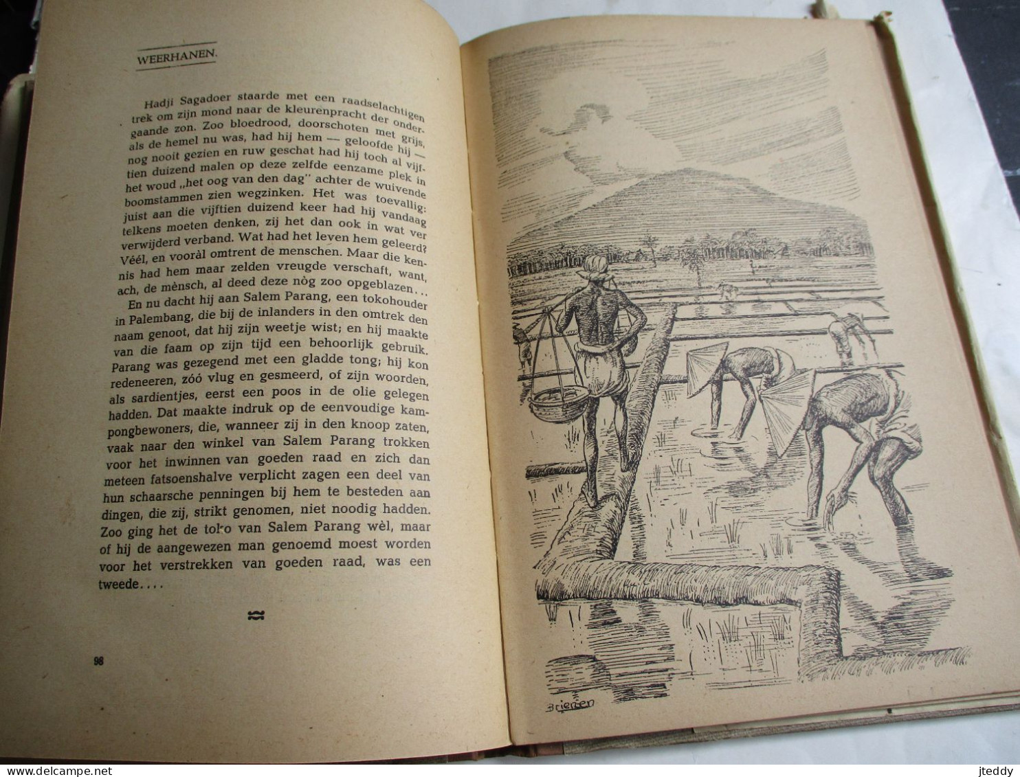 Oud boek HADIJ   SAGADOER    De Wijze  Aventuren van een   Maleischen Profeet  door  H . P .  VAN DEN AARDWEG