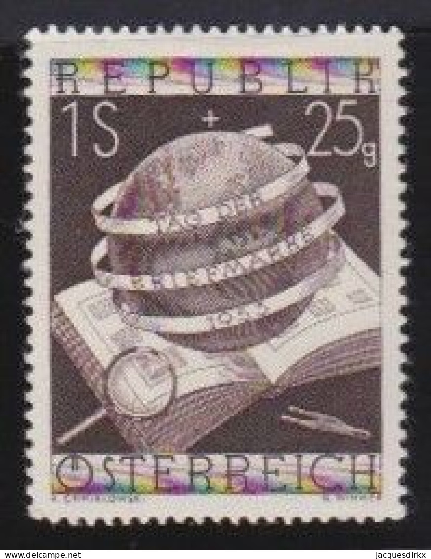 Österreich   .    Y&T    .   828      .   **       .    Postfrisch - Unused Stamps