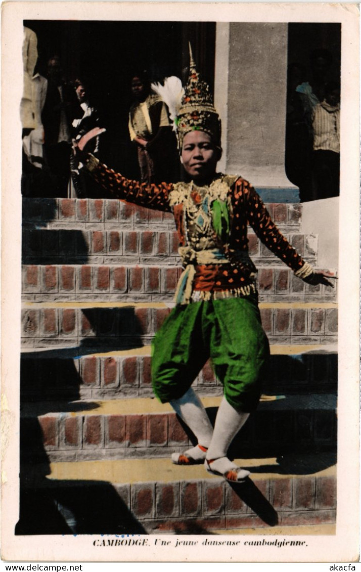 CPA AK Une Jeune Danseuse Cambodgienne Cambodge Indochina (1346240) - Cambodge