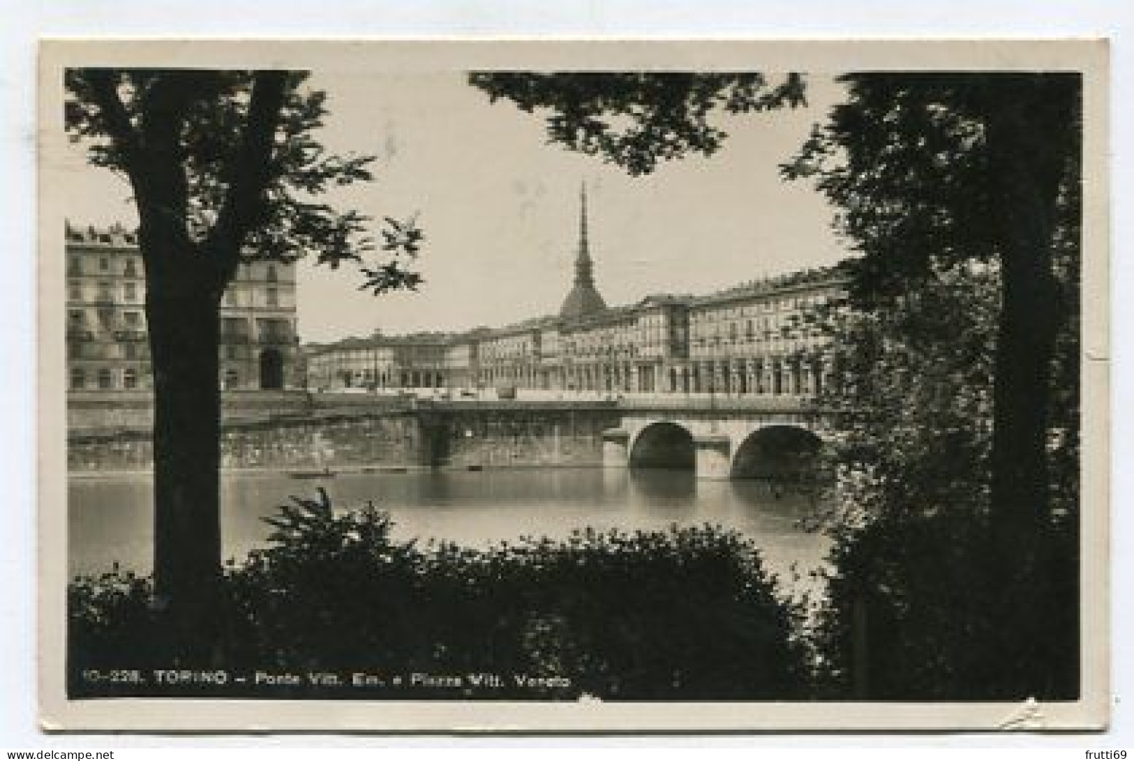 AK 159087 ITALY - Torino - Ponte Vitt. Em. E Piazza Vitt. Veneto - Pontes