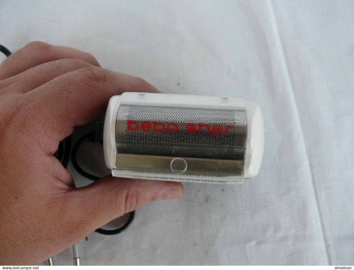 Vintage Electronic Dry Shaver Bebo Sher Bergmann Borsig, Berlin, GDR #1452 - Materiale Di Profumeria