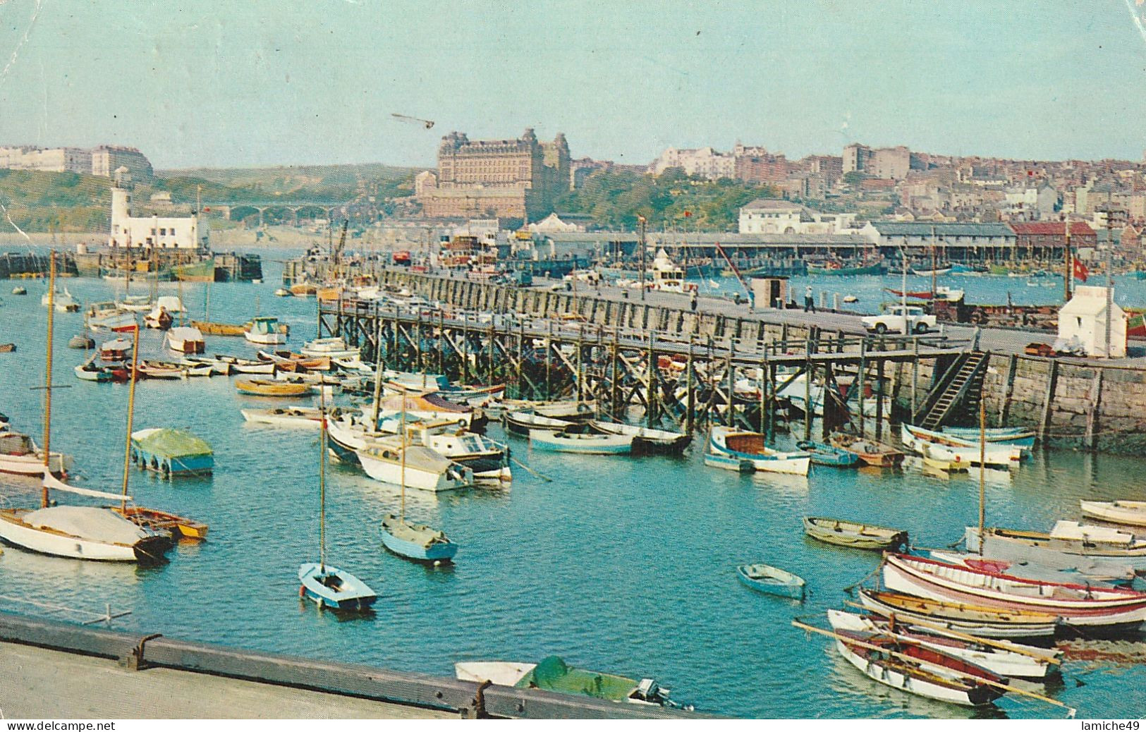 SCARBOROUGH Boats In Outer Harbour - Scarborough