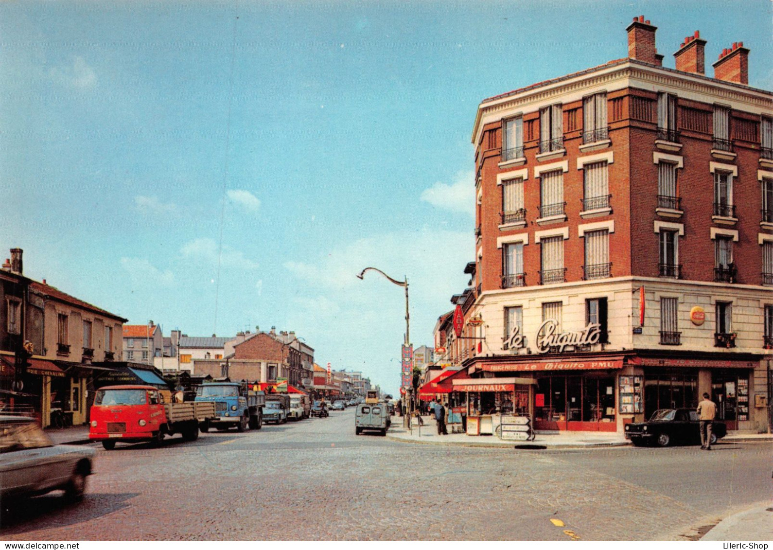 DRANCY (93) Avenue Henri-Barbusse. Camions / Trucks UNIC - # Automobiles # R8, 404, 2 Cv - Bar-Tabac "Le Chiquito" - Drancy