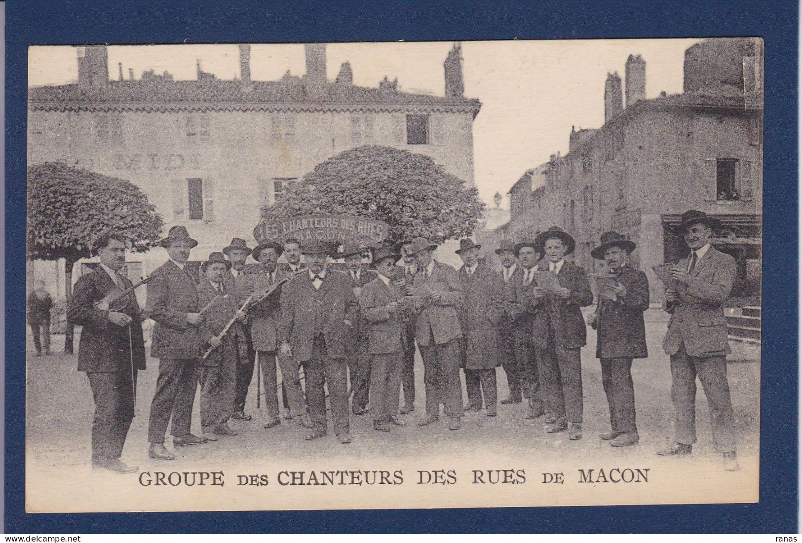 CPA [71] Saône Et Loire > Macon Chanteurs De Rues Non Circulé - Macon