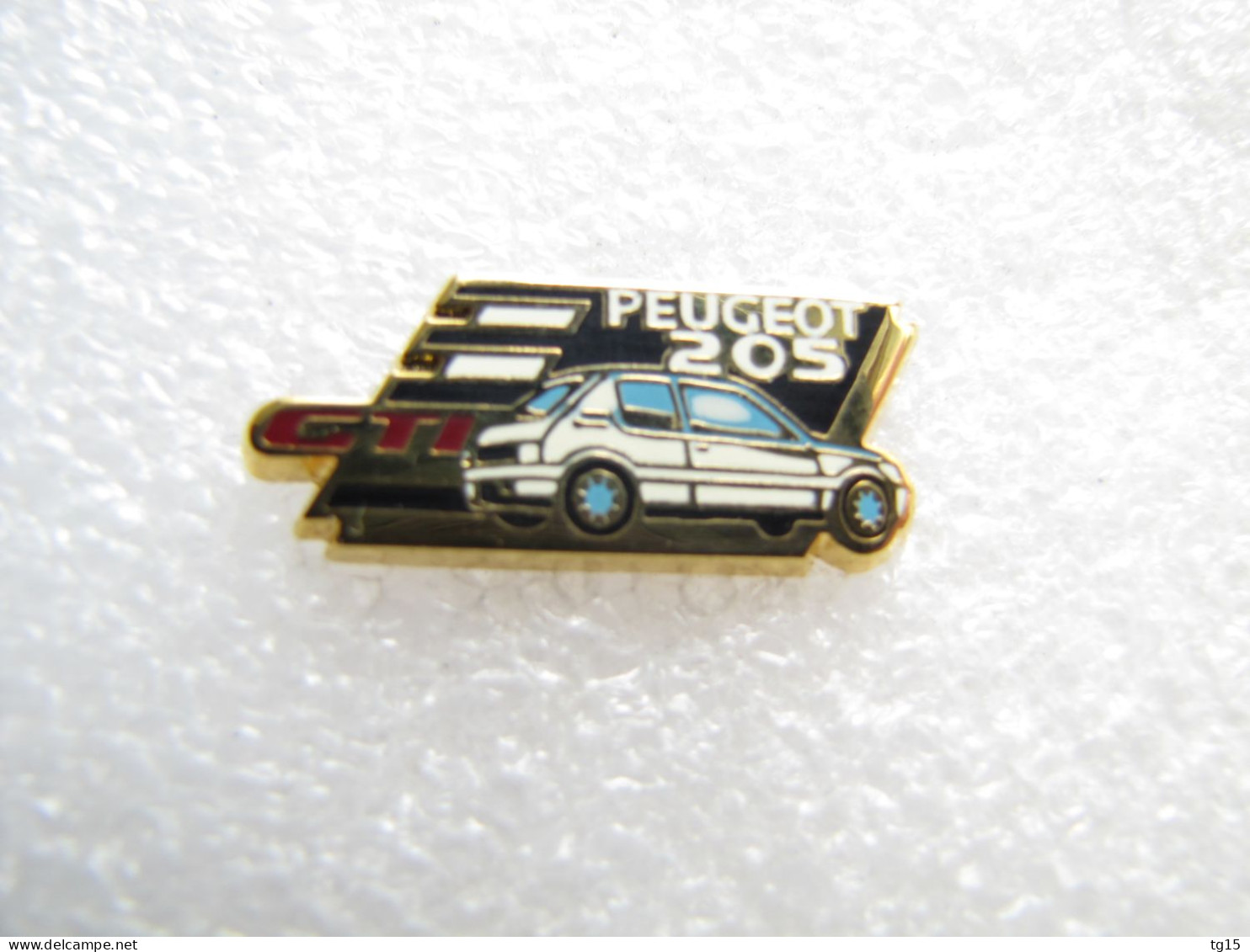 PIN'S   PEUGEOT  205  GTI   Zamak  HÉLIUM - Peugeot