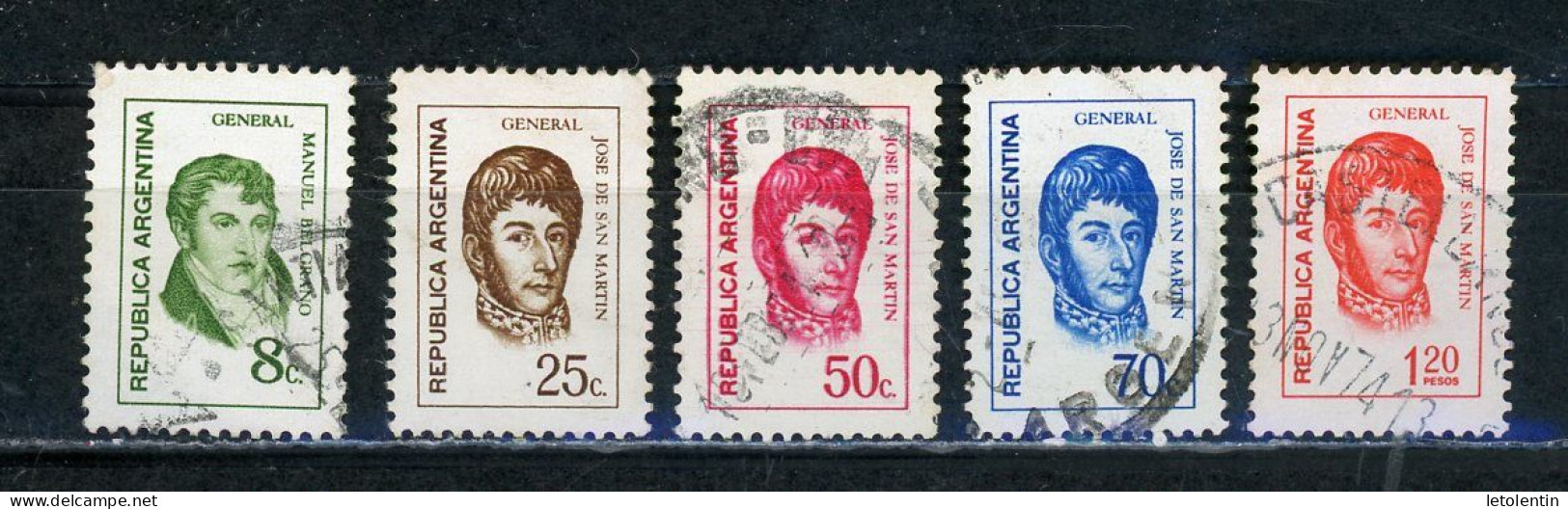 ARGENTINE : BELGRANO & SAN MARTIN - N° Yvert 911a+881+936+949+974 Obli. - Used Stamps