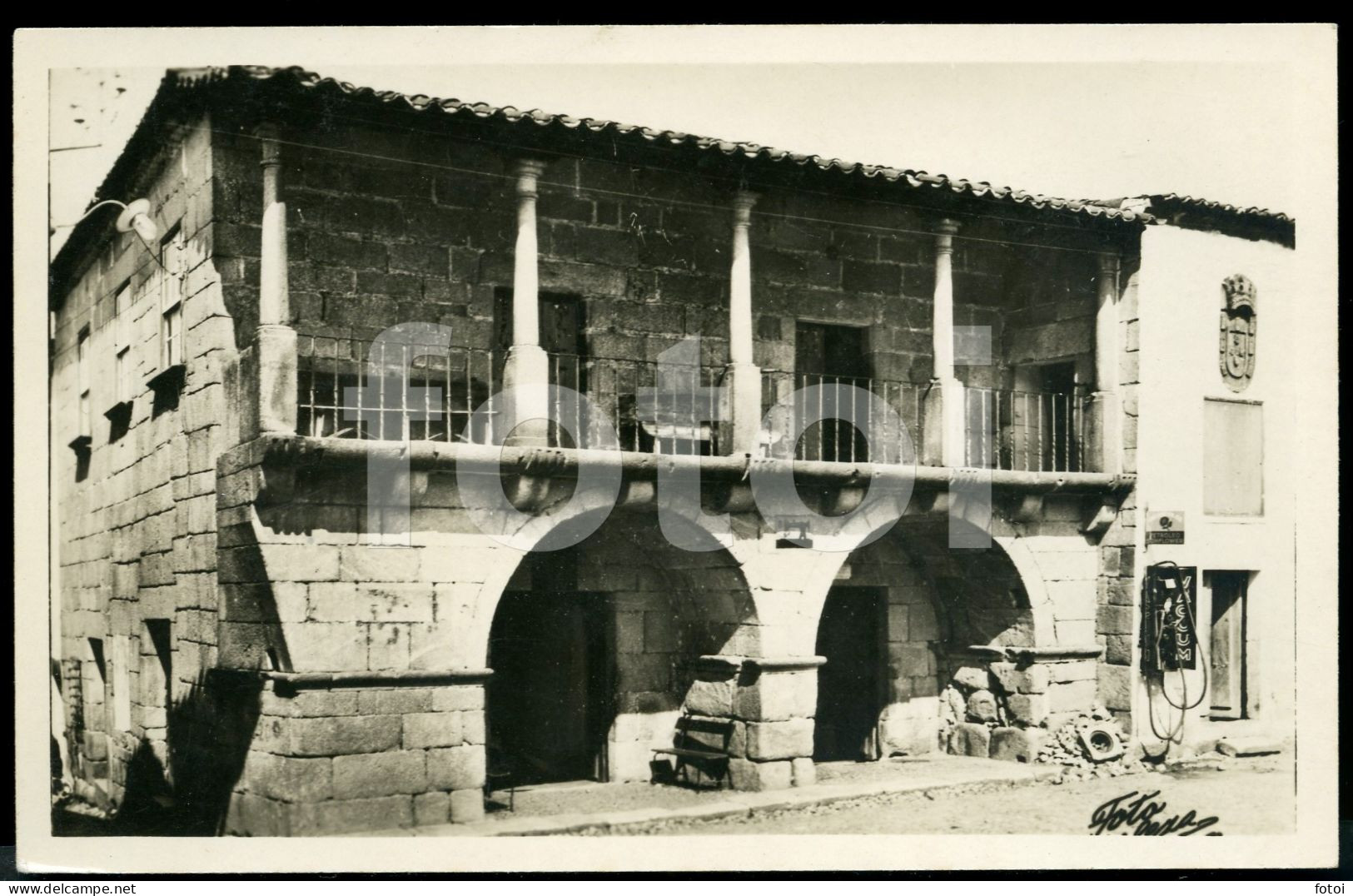 1954 REAL PHOTO POSTCARD VACUUM OIL PETROL STATION MIRANDA DO DOURO BRAGANÇA  PORTUGAL CARTE POSTALE - Bragança