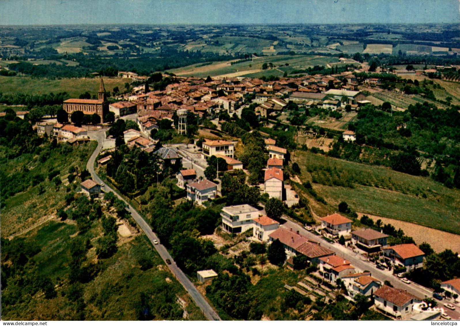 82 - LAFRANCAISE / VUE GENERALE AERIENNE - Lafrancaise