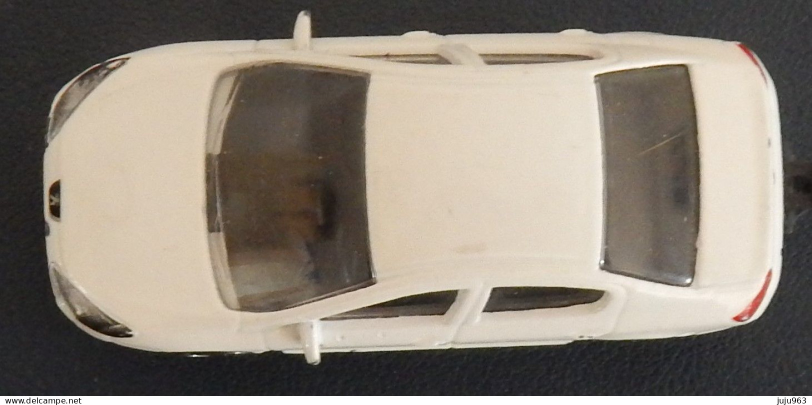 PEUGEOT 407 ECHELLE 1/61EME VOIR 2 SCANS - Majorette