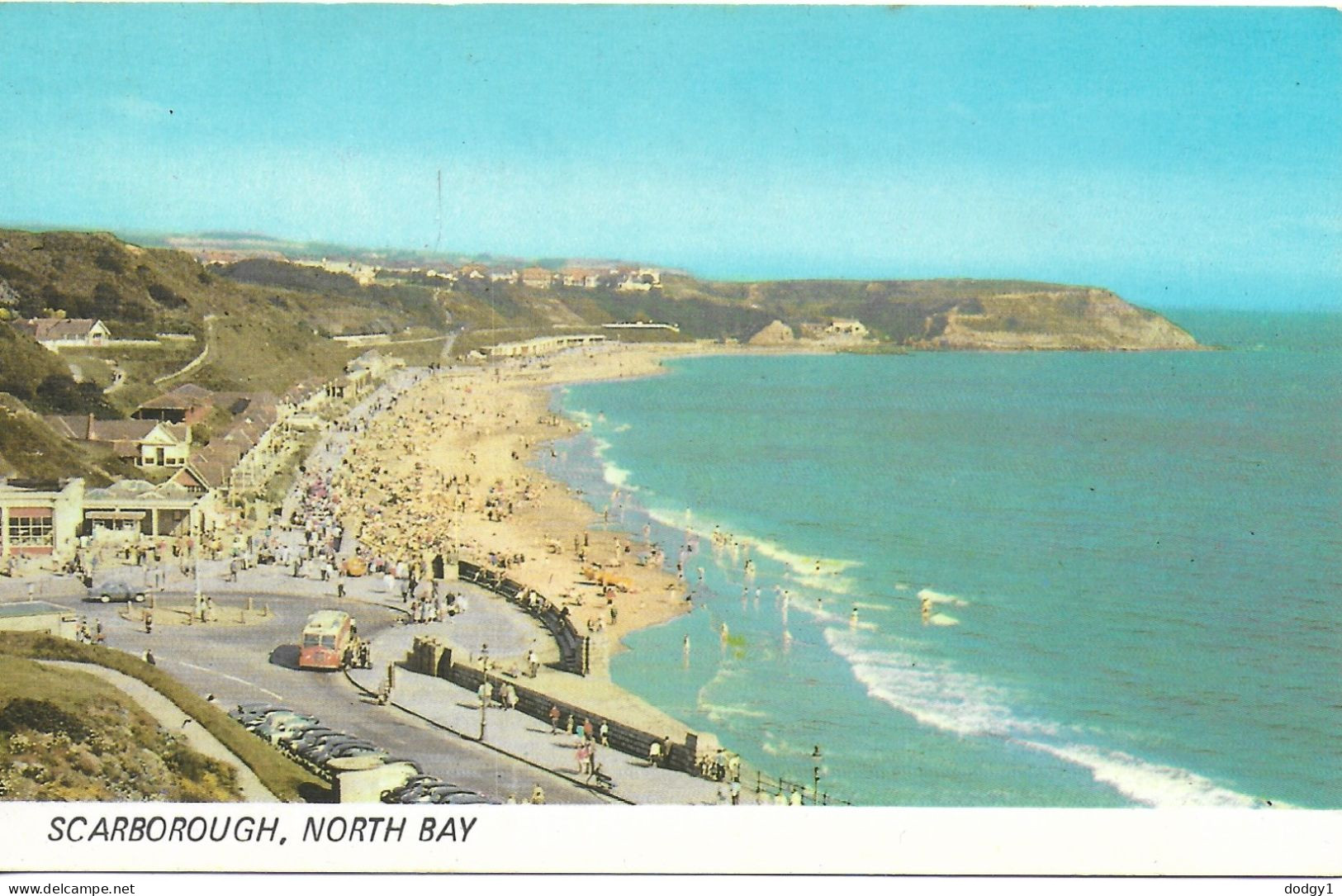 NORTH BAY, SCARBOROUGH, YORKSHIRE, ENGLAND. UNUSED POSTCARD   Wt7 - Scarborough