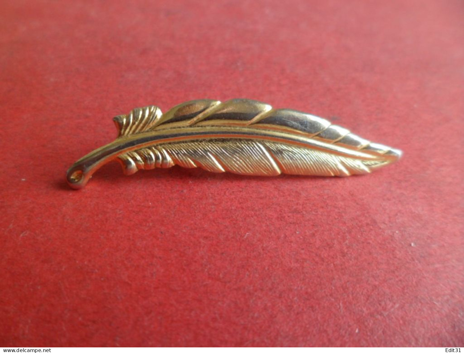 Broche Dorée Plume - Signé R - Spille