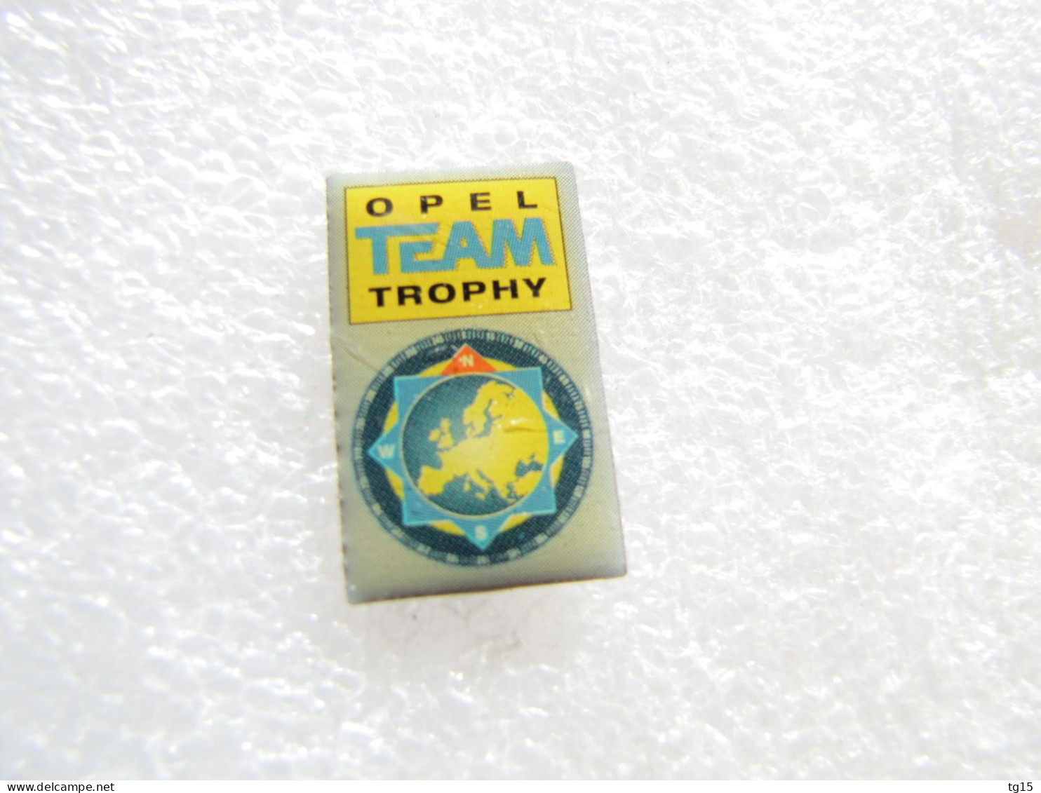 RARE   PIN'S    OPEL   TEAM   TROPHY - Opel