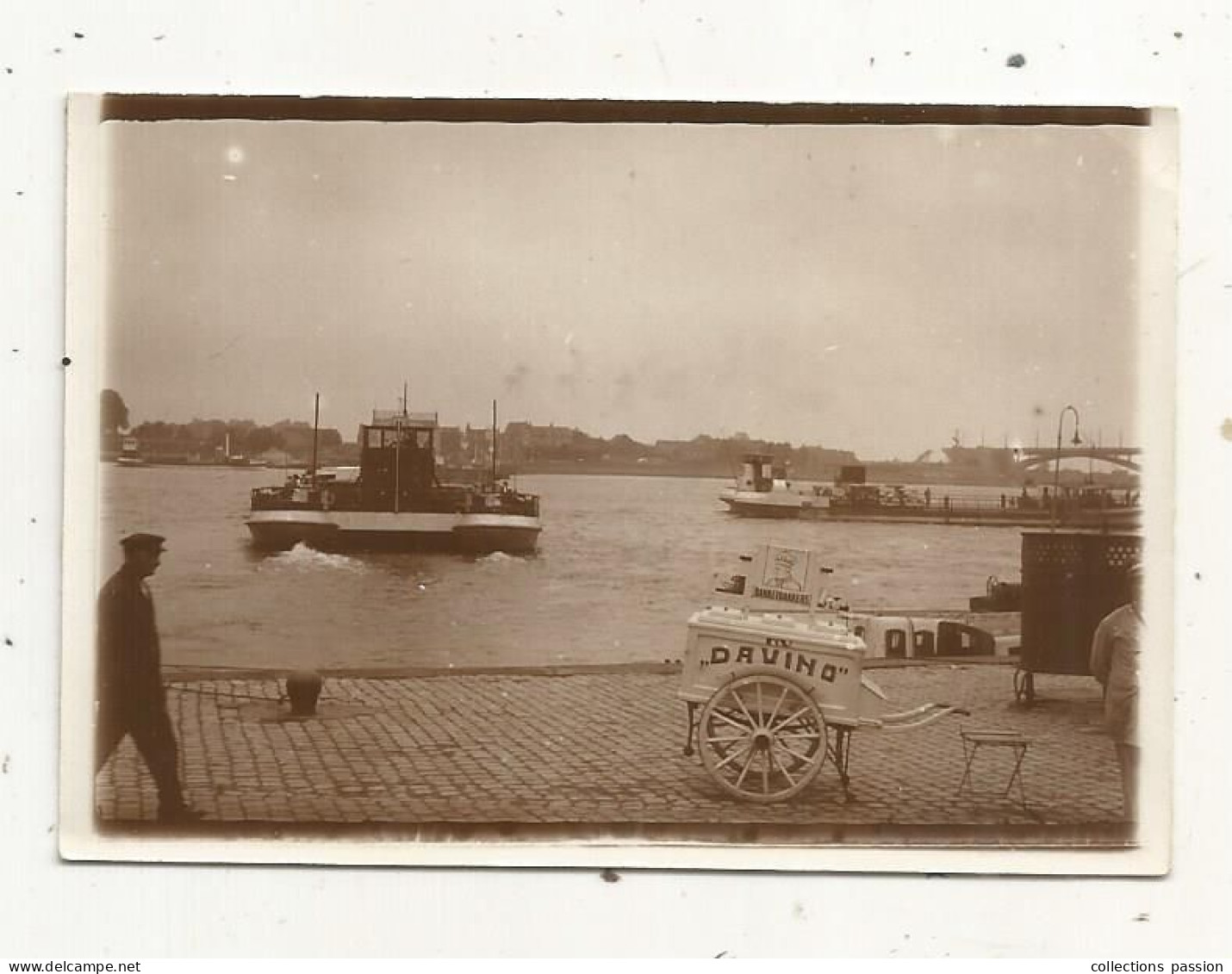 Photographie, Bateaux, Port, Lieu à Identifier, 90 X 60 Mm - Boten