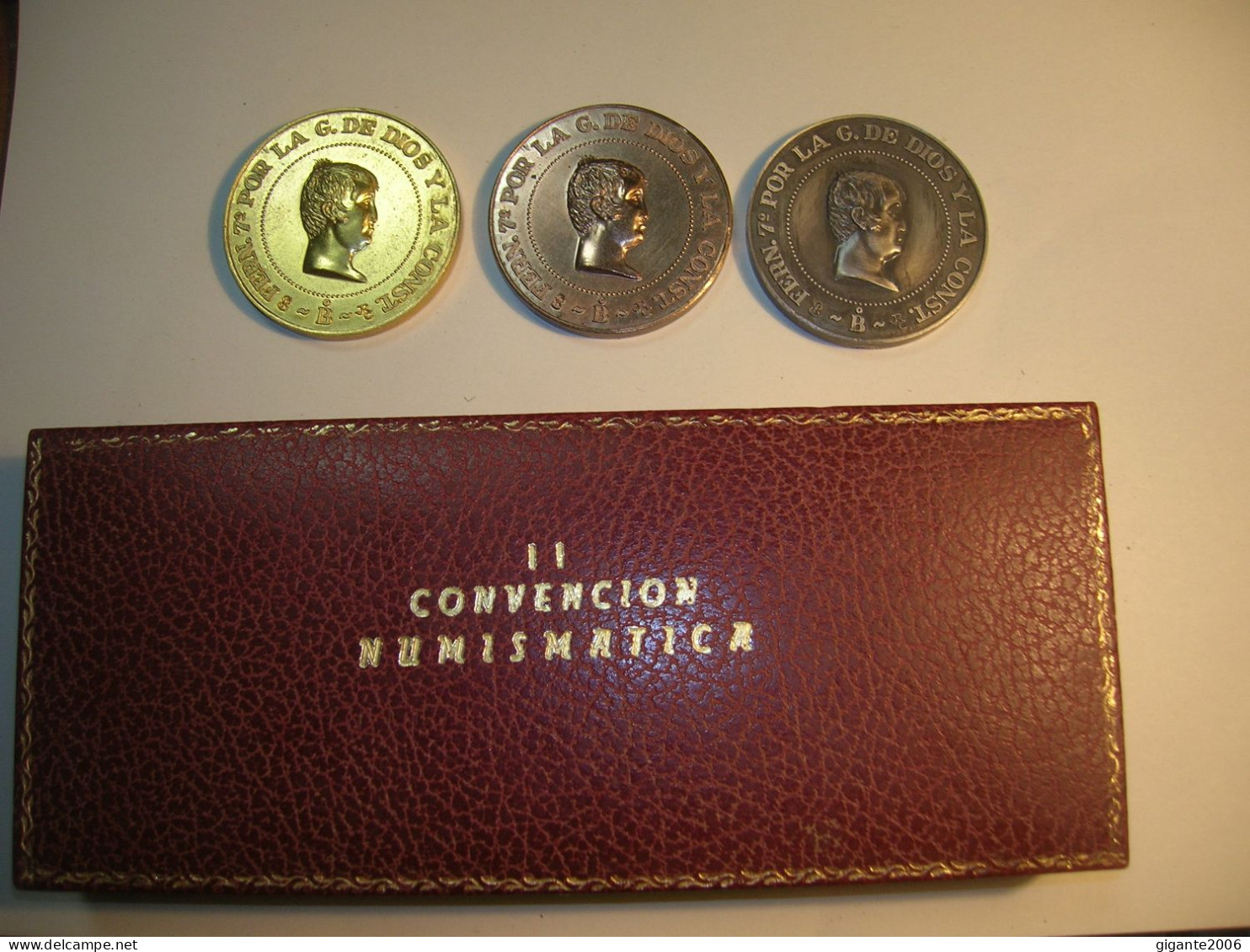España 3 Medallas V. Convención Numismática Mayo 1974. Motivos Pais Vasco. Caja Convencion (13820) - Professionals/Firms