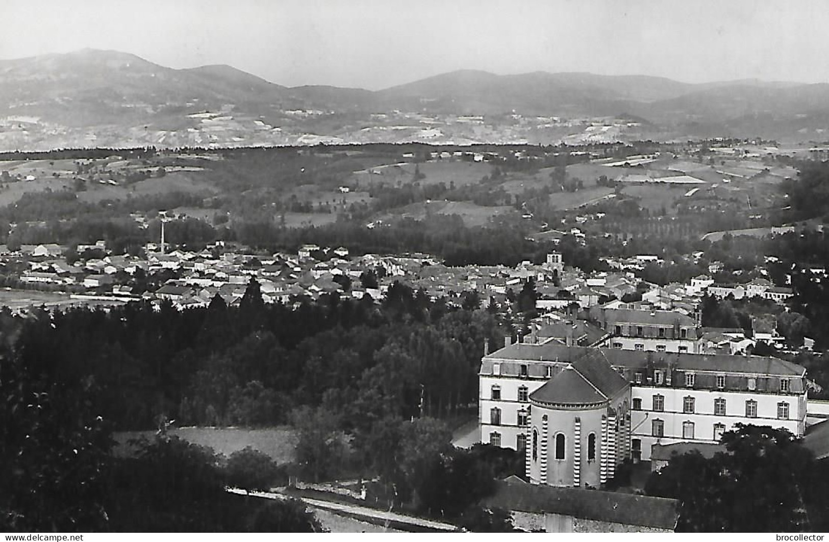 COURPIERE ( 63 ) -  Vue Générale ( C.P.S.M. , Pt - Ft ) - Courpiere