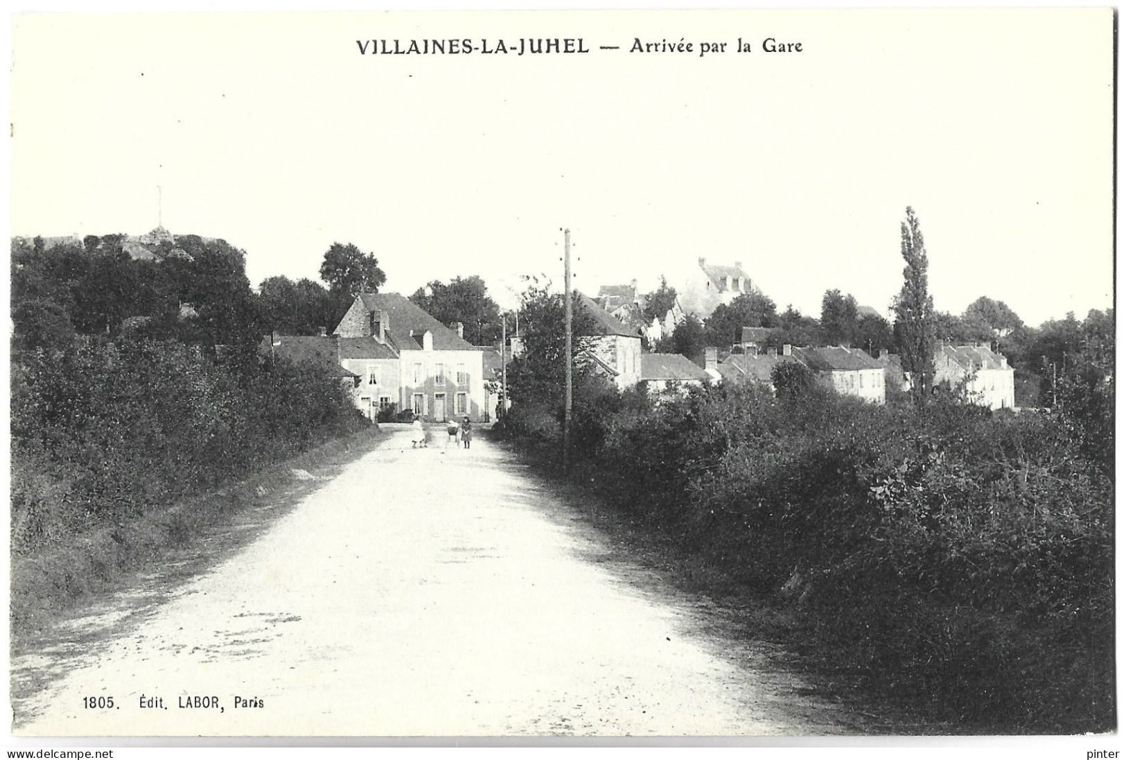 VILLAINES LA JUHEL - Arrivée Par La Gare - Villaines La Juhel