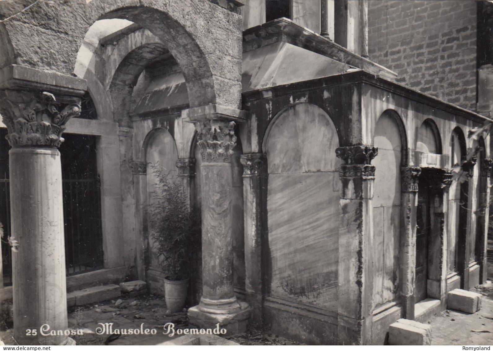 CARTOLINA  CANOSA,PUGLIA,BARLETTA-MAUSOLEO BOEMONDO-STORIA,MEMORIA,CULTURA,IMPERO ROMANO,BELLA ITALIA,VIAGGIATA 1955 - Barletta