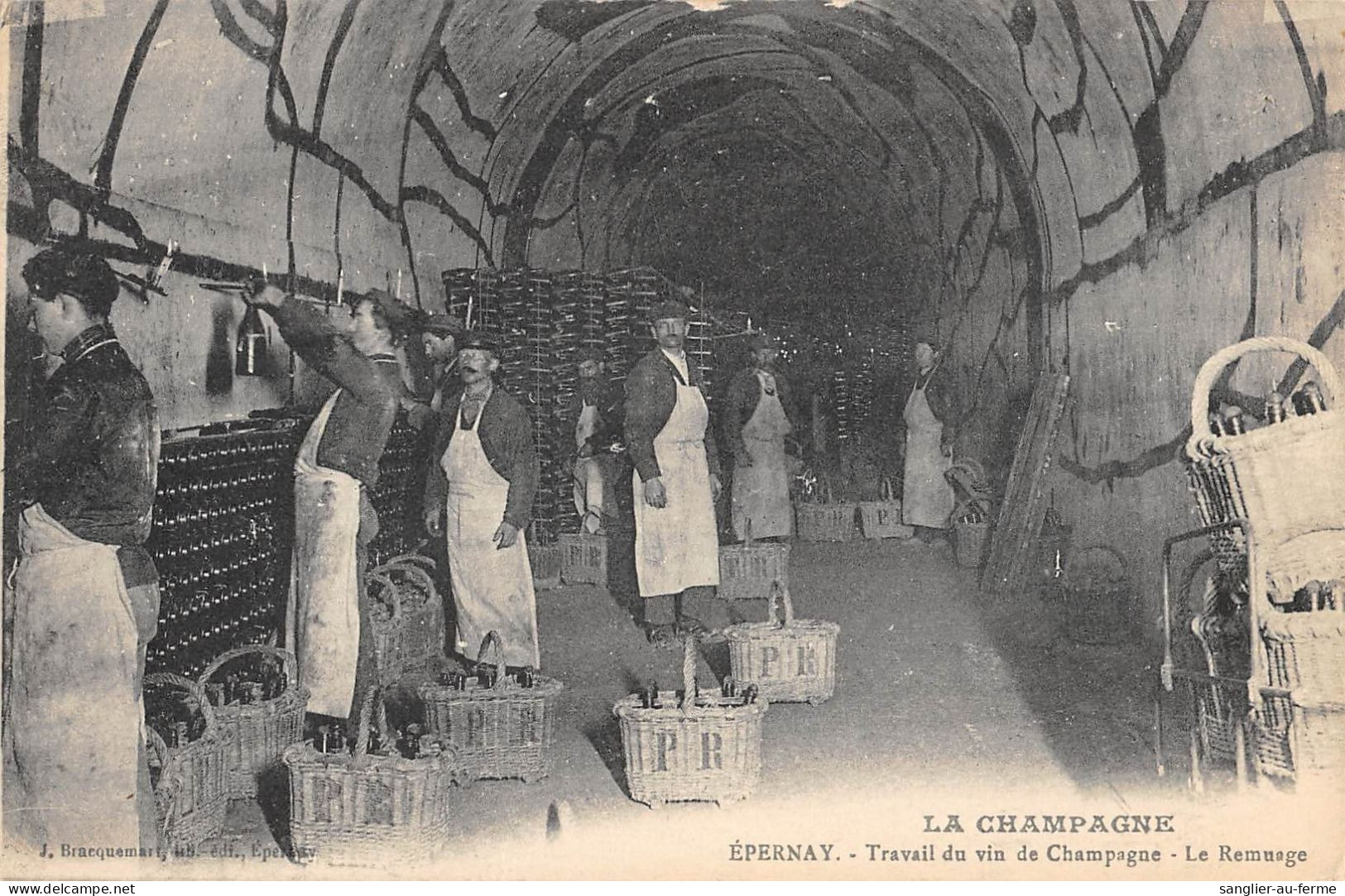 CPA 51 EPERNAY / TRAVAIL DU VIN DE CHAMPAGNE / LE REMUAGE - Epernay