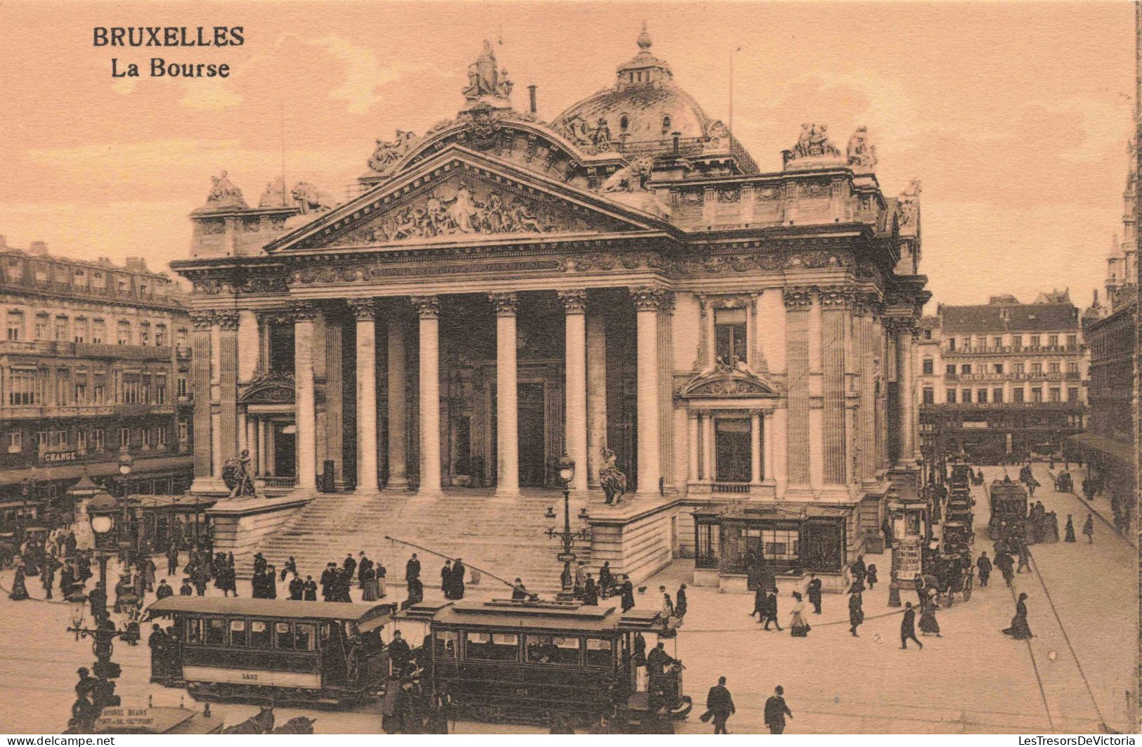 BELGIQUE - Bruxelles - La Bourse - Animé - Carte Postale Ancienne - Plätze