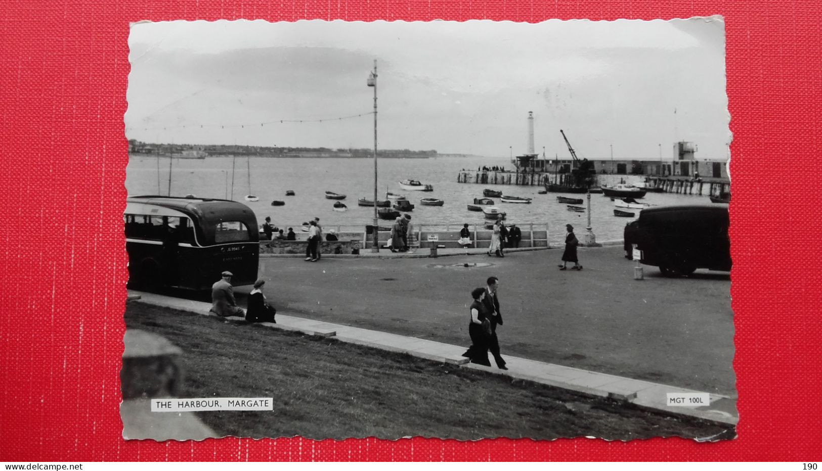 Margate.The Harbour.Bus - Margate