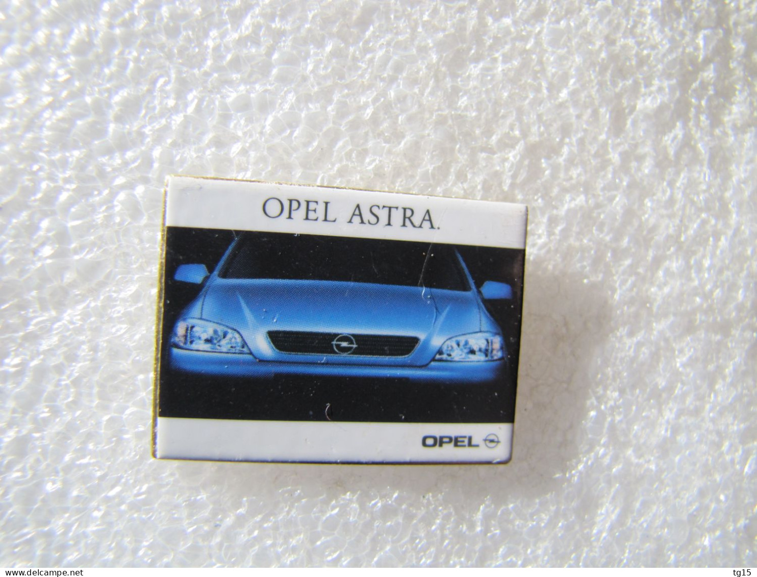 PIN'S      OPEL   ASTRA - Opel