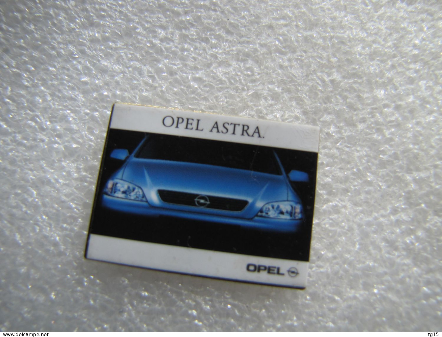 PIN'S      OPEL   ASTRA - Opel