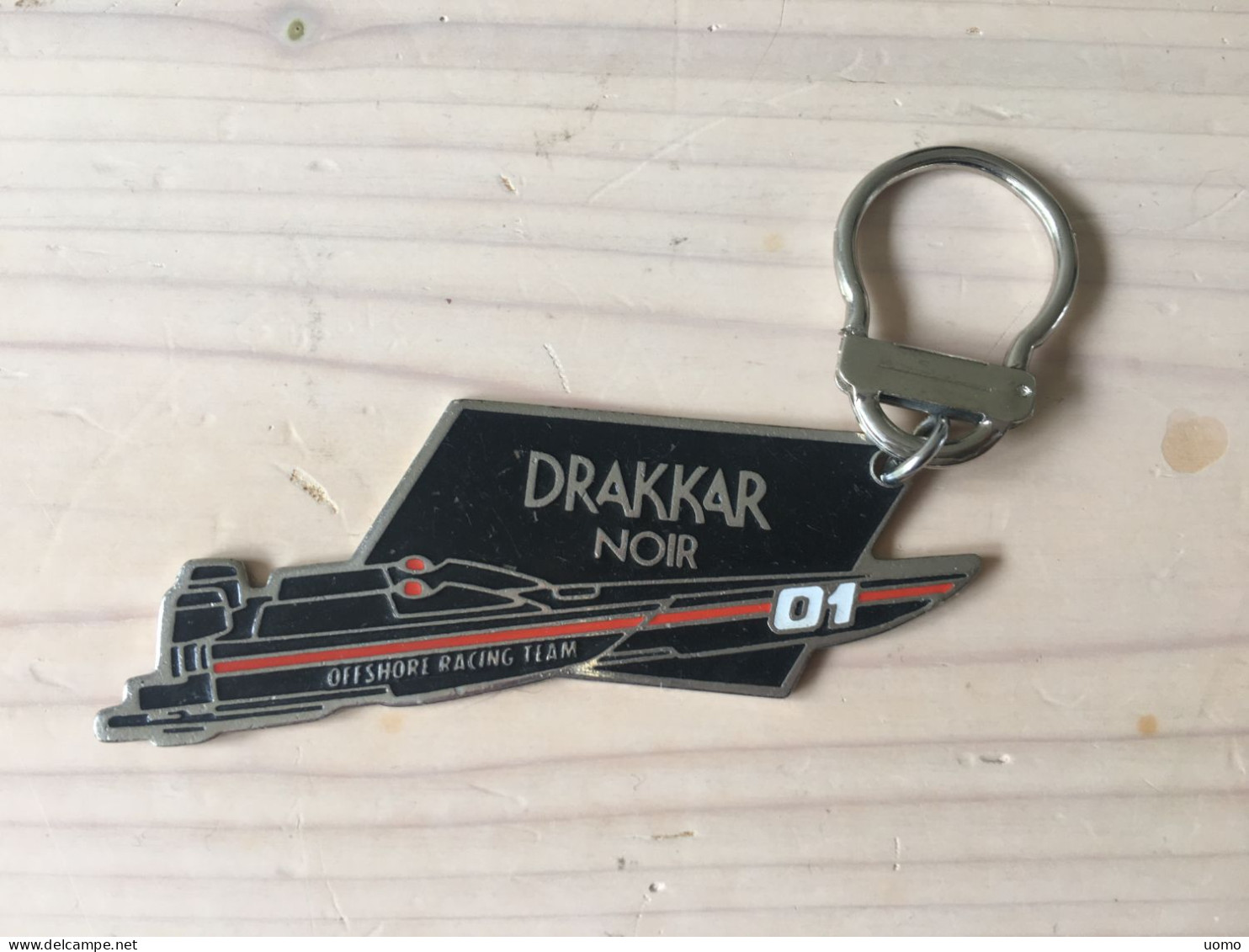 Drakkar Noir Sleutelhanger - Materiale Di Profumeria