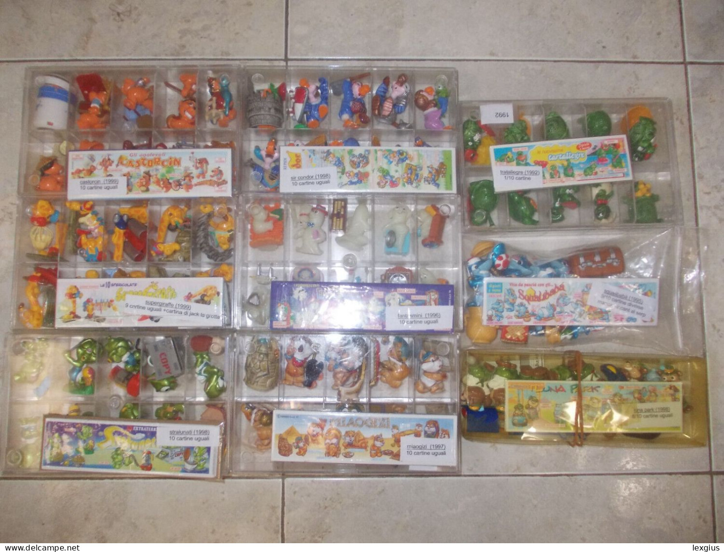 KINDER GRANDE COLLEZIONE SERIE DIPINTE A MANO - Familias