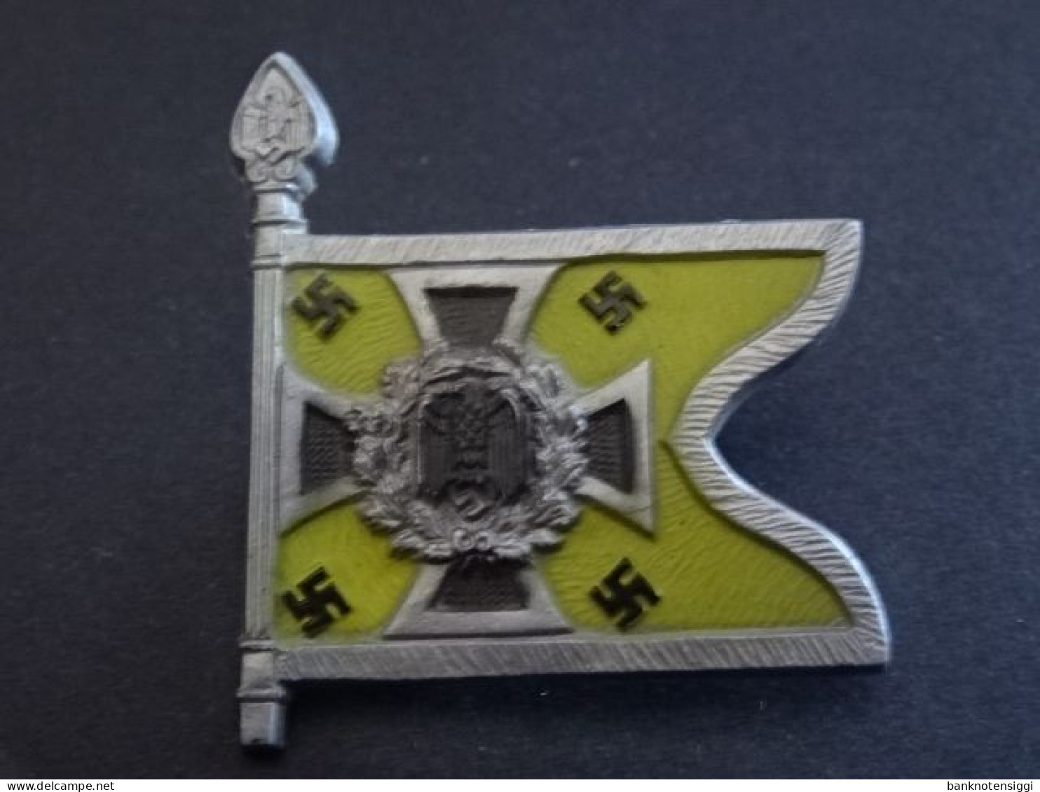 WHW Fahnen Der Deutschen Wehrmacht. 1940 Nachrichtentruppe - 1939-45