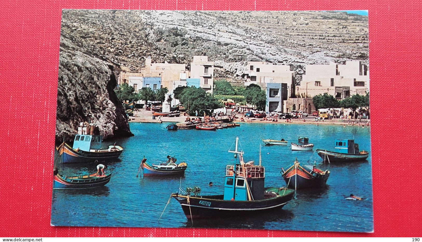 Gozo.Xlendi Fishing Harbour - Malte