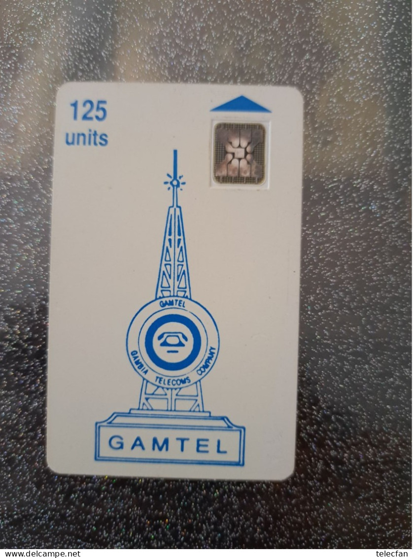 GAMBIE ANTENNE RELAIS GAMTEL 125U SC4 AVEC ENTOURAGE N° 19921 IMPACTS - Gambia