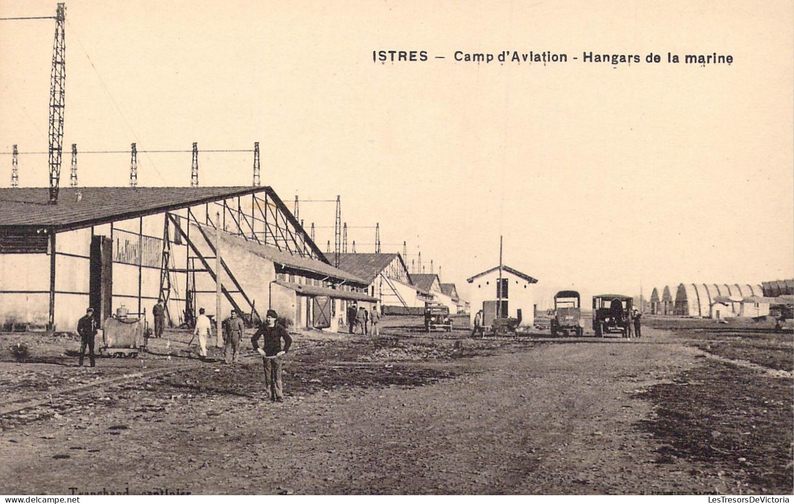 FRANCE - 13 - Istres - Camp D'Aviation - Hangars De La Marine - Carte Postale Ancienne - Istres