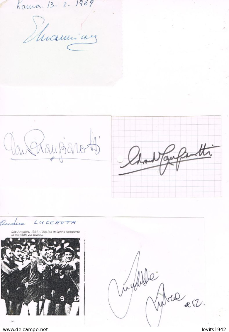 JEUX OLYMPIQUES - 4 AUTOGRAPHES DE MEDAILLES OLYMPIQUES - CONCURRENTS D'ITALIE  - - Autogramme