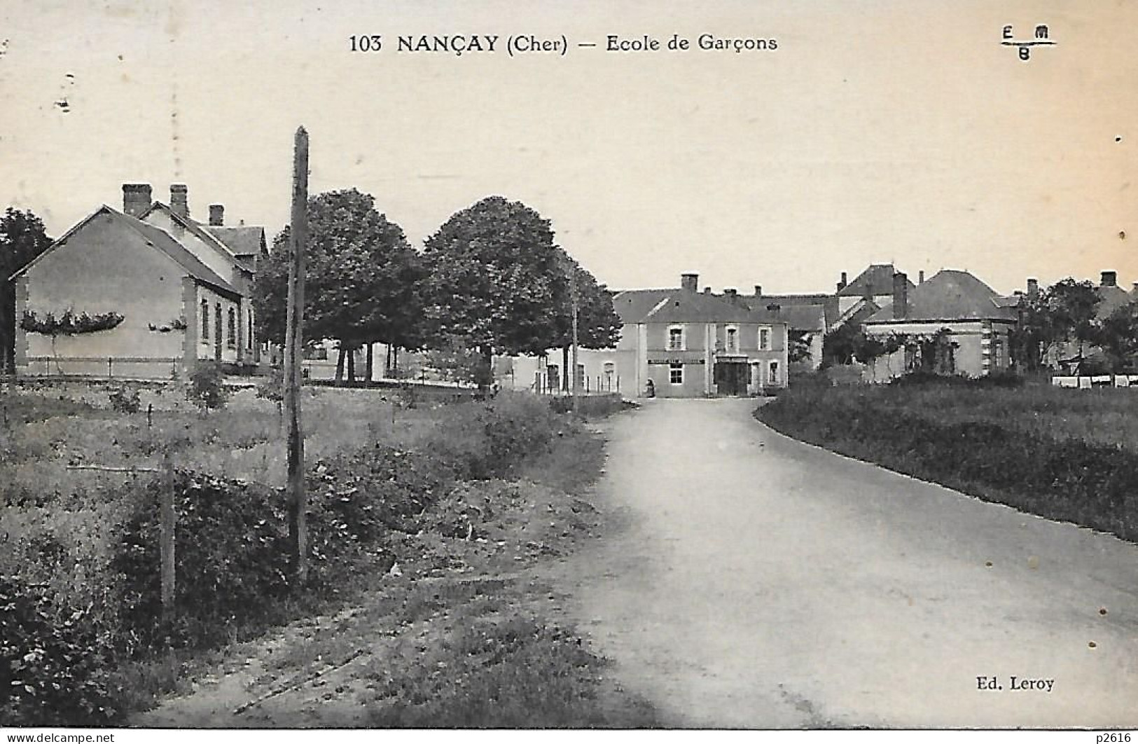 NANCAY - 1930 -  ECOLE DE GARCONS - Nançay