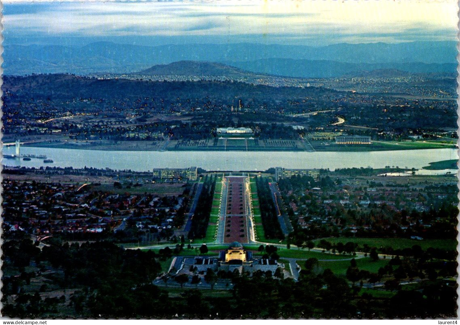 5-9-2023 (4 T 16) Australia - ACT - City Of Canberra ANZAC Parade & Austrlaian War Memorial - Canberra (ACT)