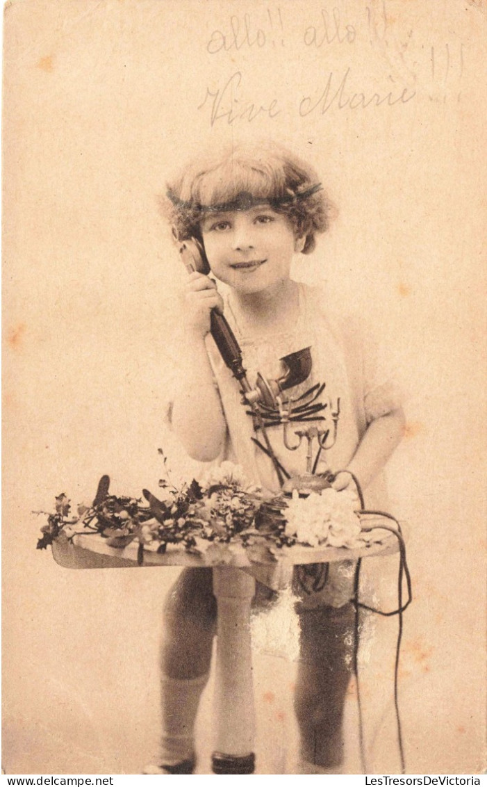 Enfants -  Portrait - Petite Fille Avec Un Téléphone - Carte Postale Ancienne - Abbildungen