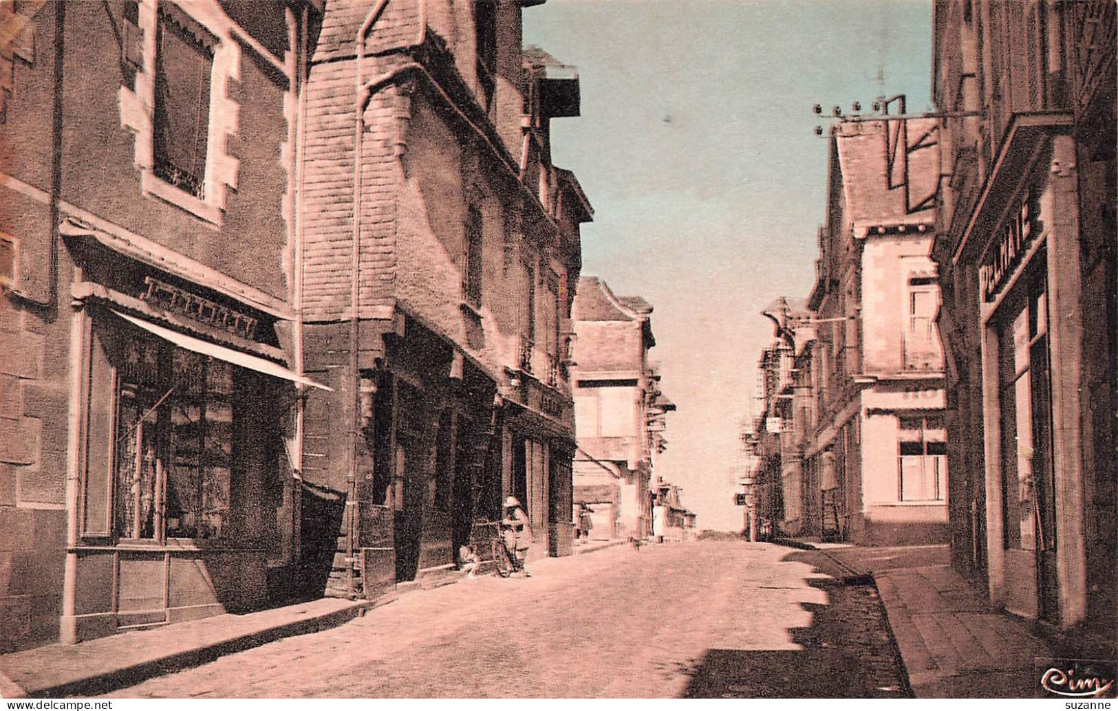 CHATEAUGIRON - Rue De La Madeleine - Colorisée Combier - Châteaugiron