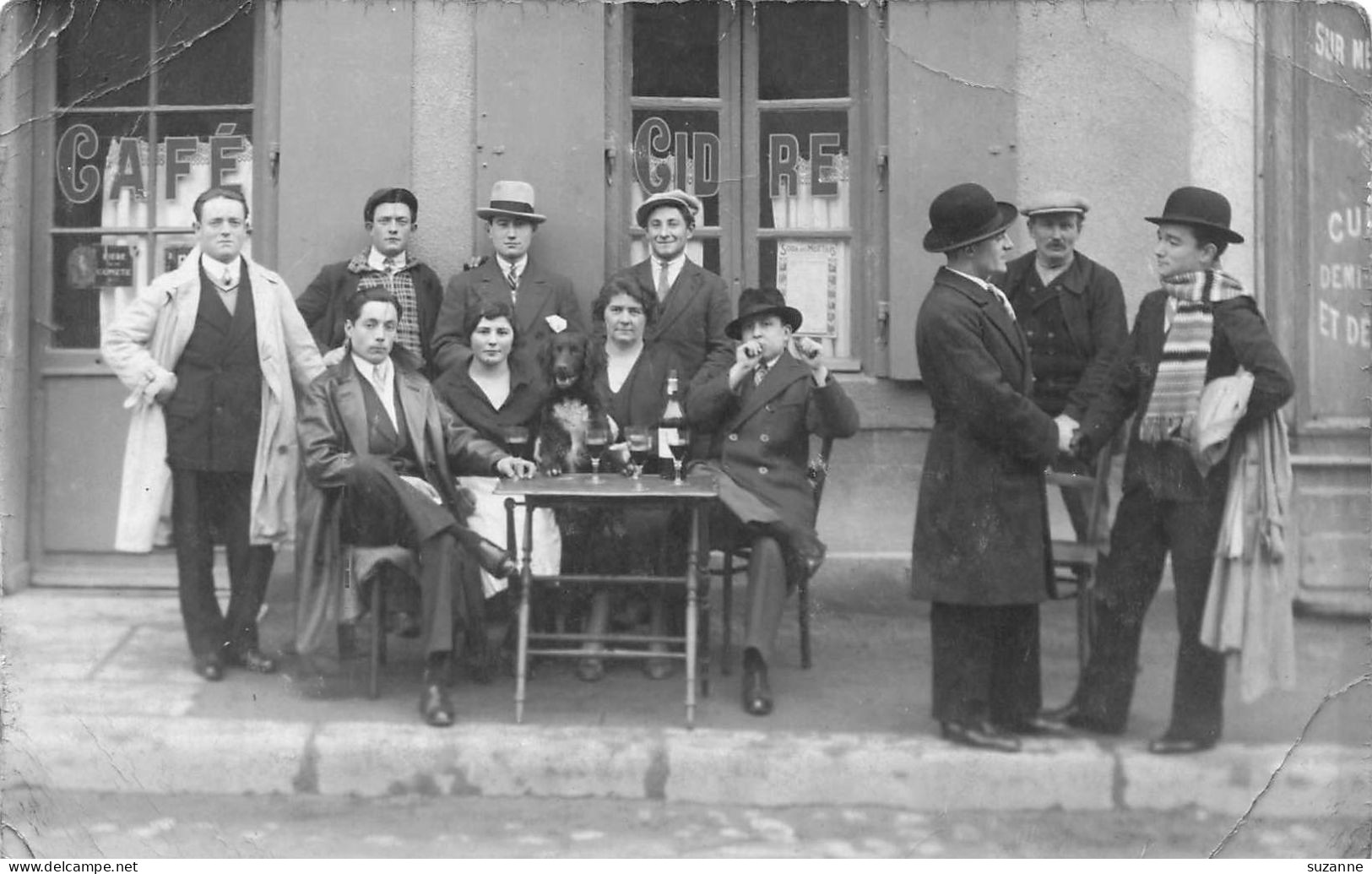 Terrasse D'un CAFÉ - CARTE PHOTO - Cafés