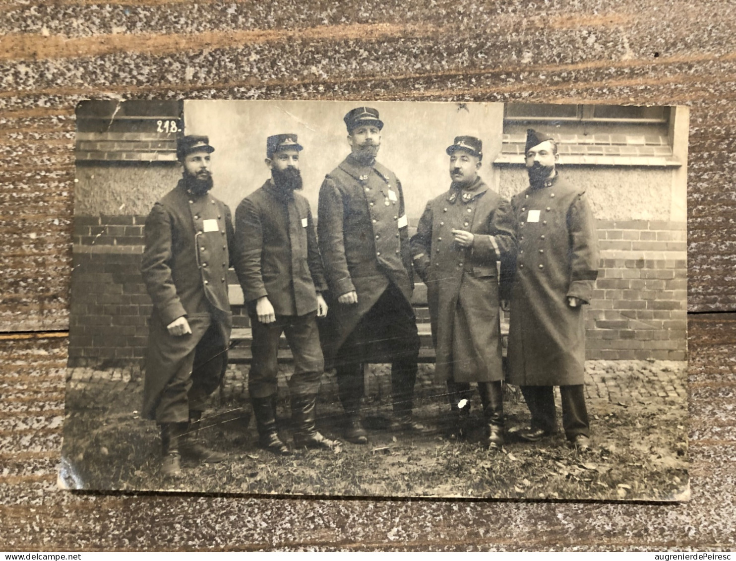 Photo Carte Poilus Prisonniers Français Du 45eme 14-18 - 1914-18