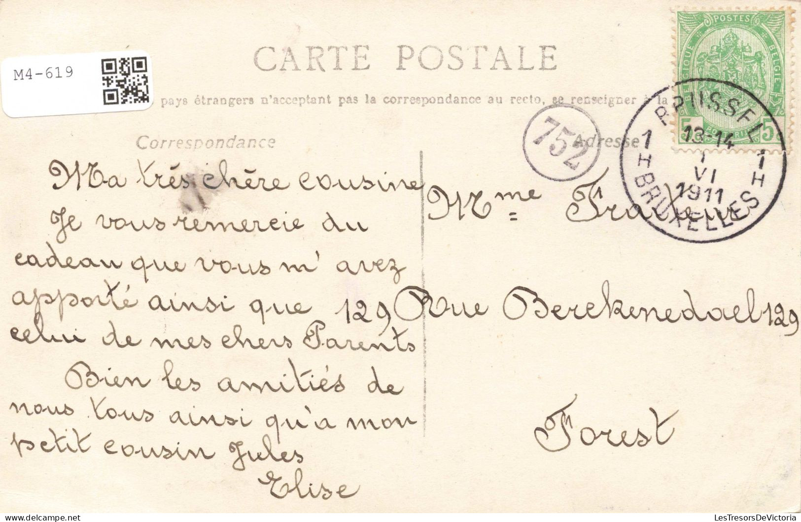 FÊTES - Fleurs D'Amitiés - Femme Tenant Une Fleur -  Carte Postale Ancienne - Other & Unclassified