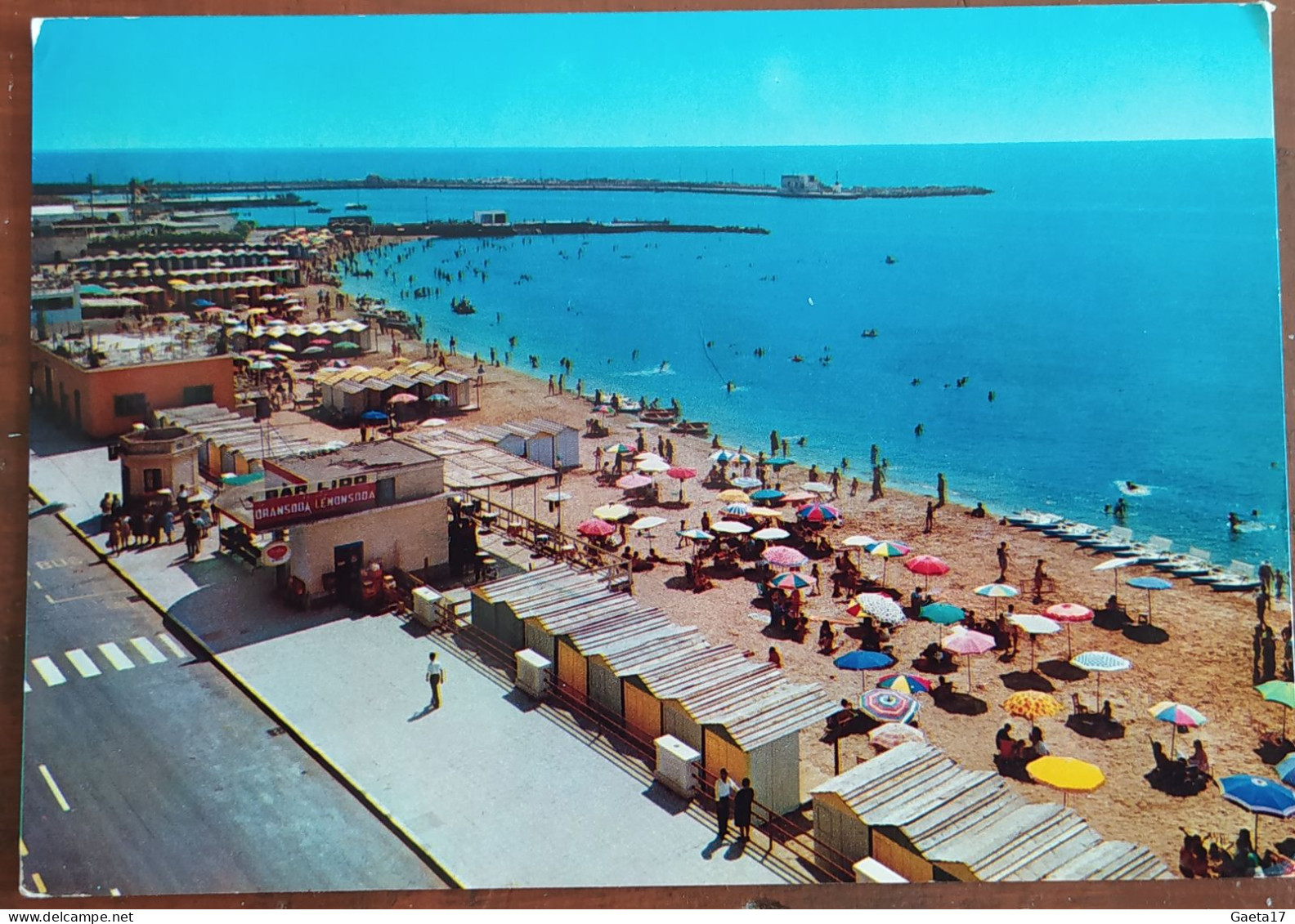 Crotone - Spiaggia (insegna Bar Lido)   - Viaggiata - Crotone